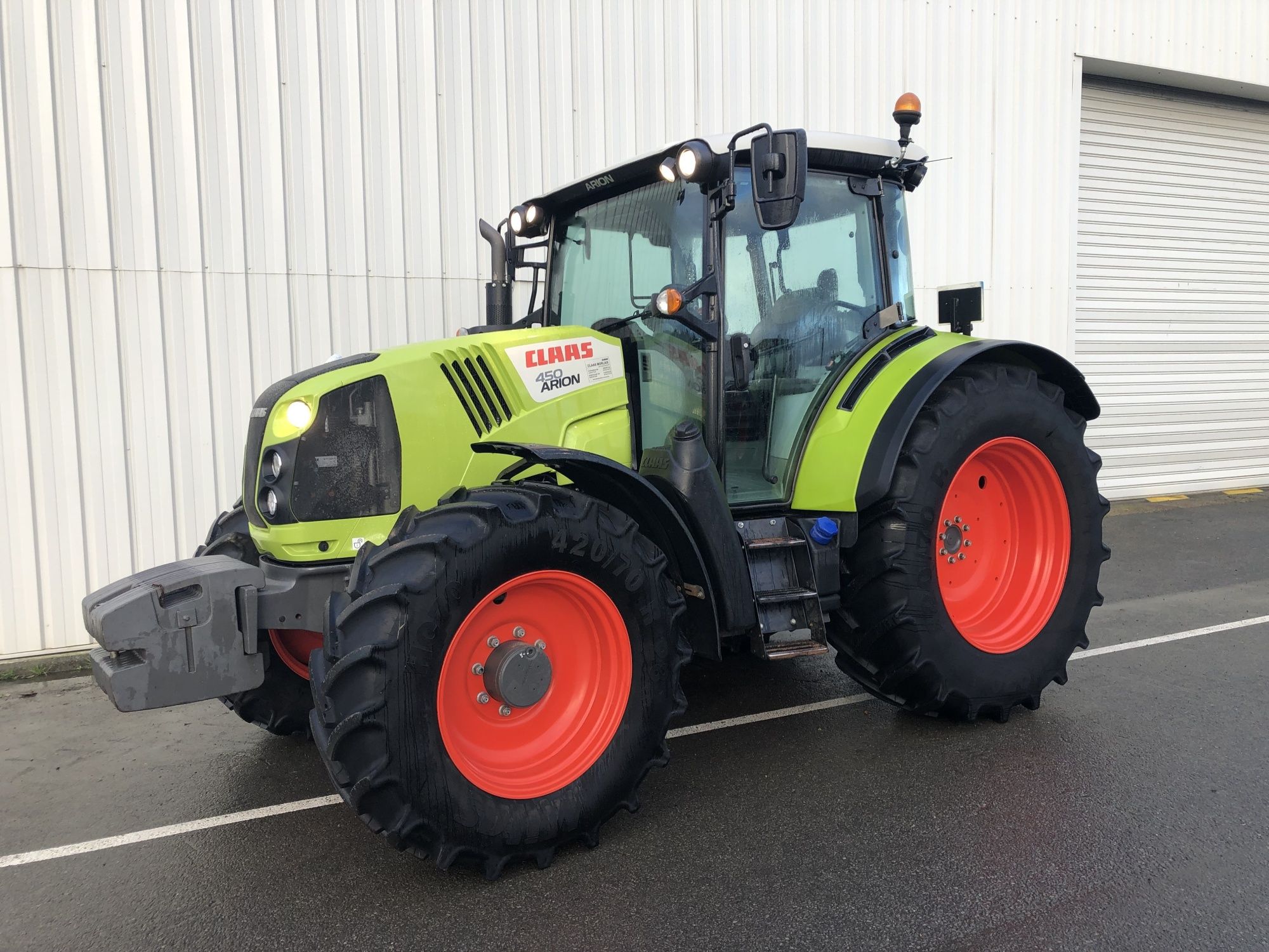 Claas Arion 450 Tractor €60,000