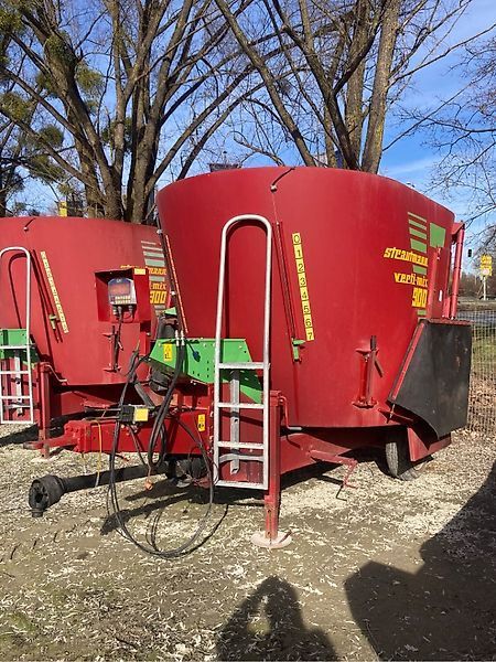 Strautmann vm 900 c Mezcladora de alimentos 9900 €