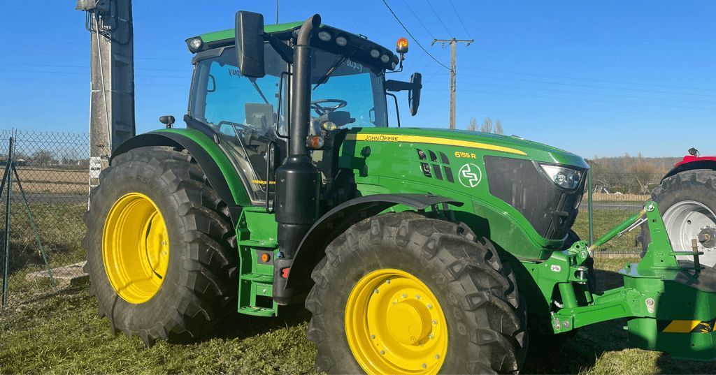 E-FARM: John Deere 6155 R - Traktor - id 681PYYU - 119.000 € - Baujahr: 2022 - Abgelesene Motorstunden: 950,Motorleistung (PS): 155,Frankreich