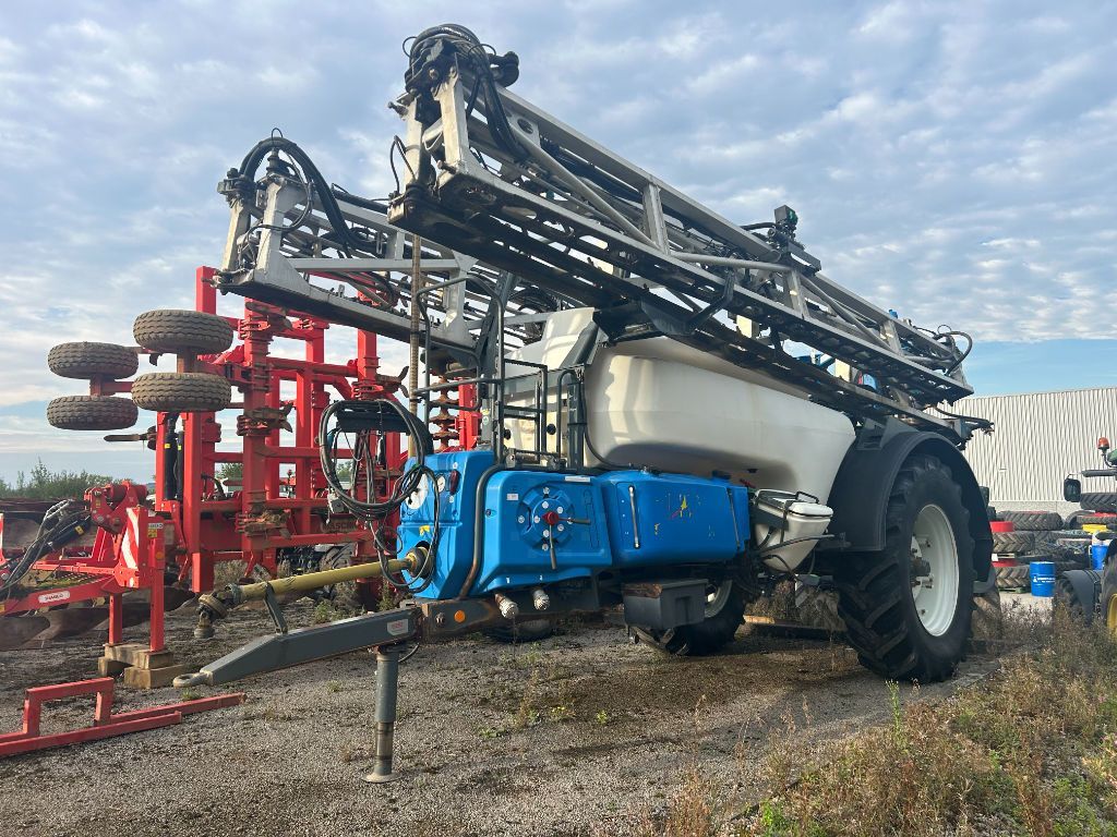E-FARM: Evrard meteor - Sprayer - id BZU5XUT - €55,000 - Year of construction: 2012 - France