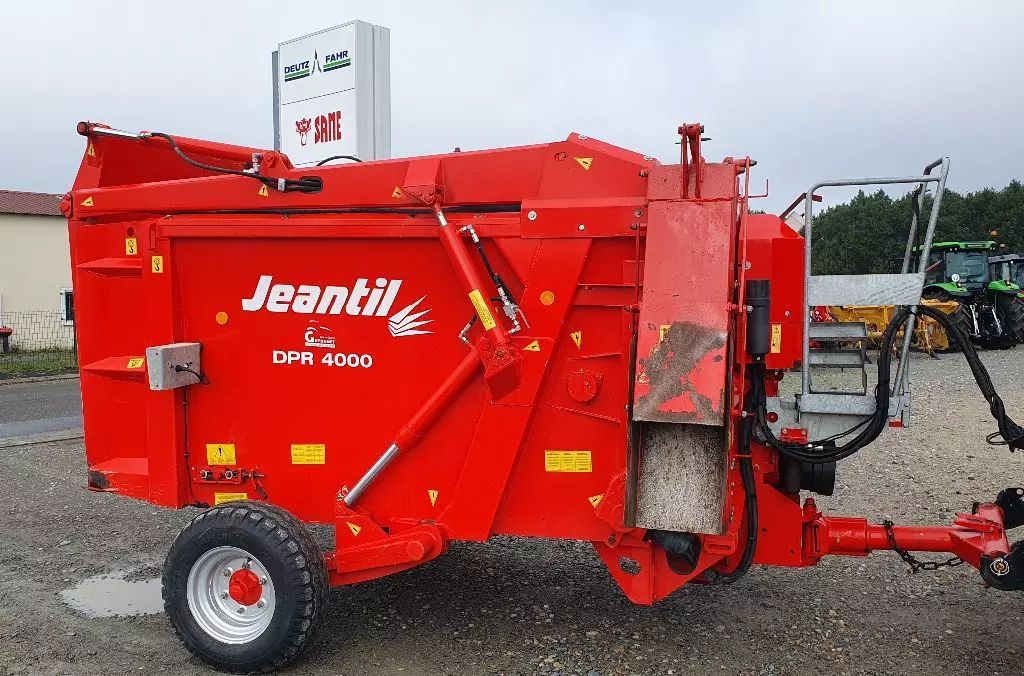 E-FARM: Jeantil dpr 4000 - Désileuse pailleuse - id 3GEIUXB - 12 500 € - Année: 2019 - France