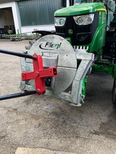 E-FARM: Fliegl rbaflm000000 - Priloga - id 1AIJHAL - 1.938 € - Leto izgradnje: 2000 - Avstrija