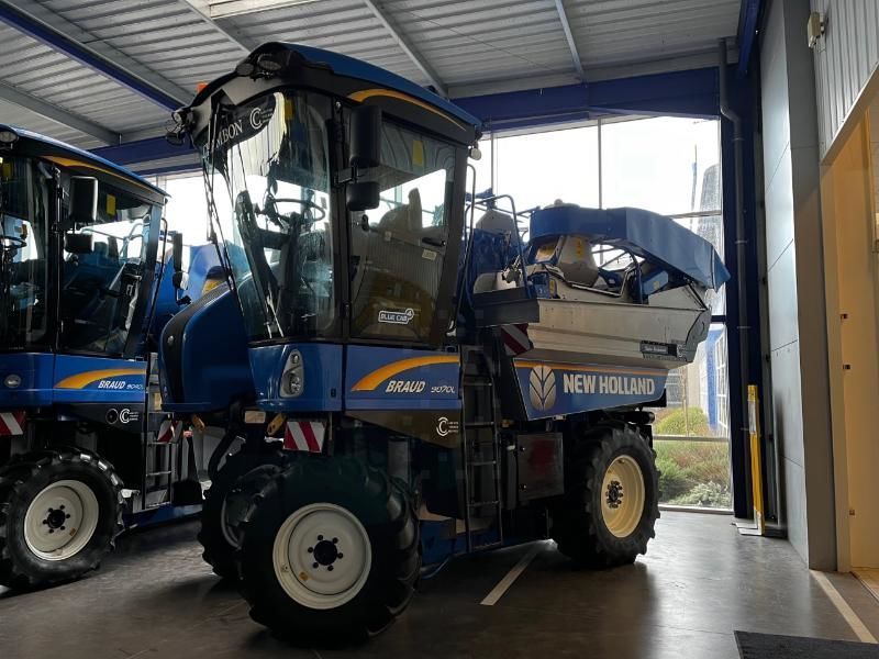 E-FARM: New Holland Braud 9070L - Vendemmiatrice - id QKMIBXL - 165.000 € - Anno di costruzione: 2020 - Francia