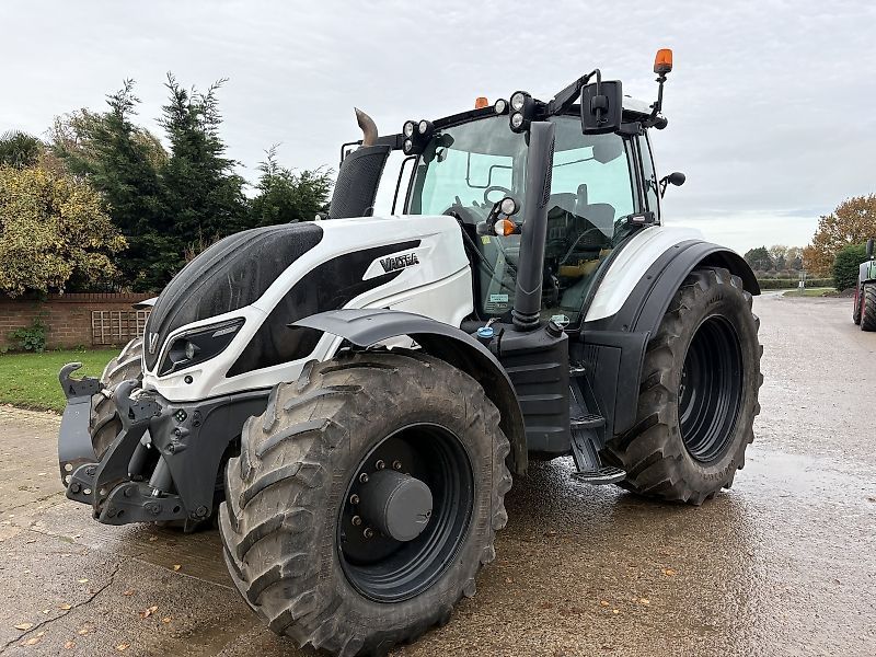 Valtra T194 Traktor 62.800 €