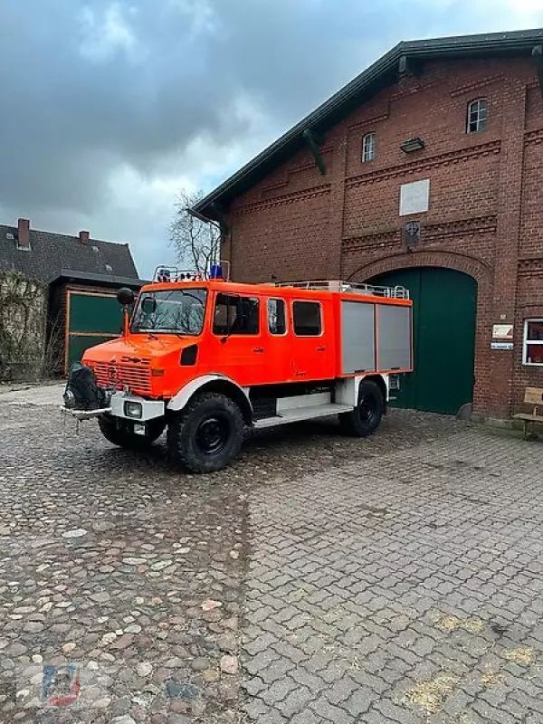 E-FARM: Mercedes-Benz u1300l 37 turbo doka h-gutachten feuerwehr womo expedition - Моторно превозно средство - id 68MMR1U - 39 900 € - Германия
