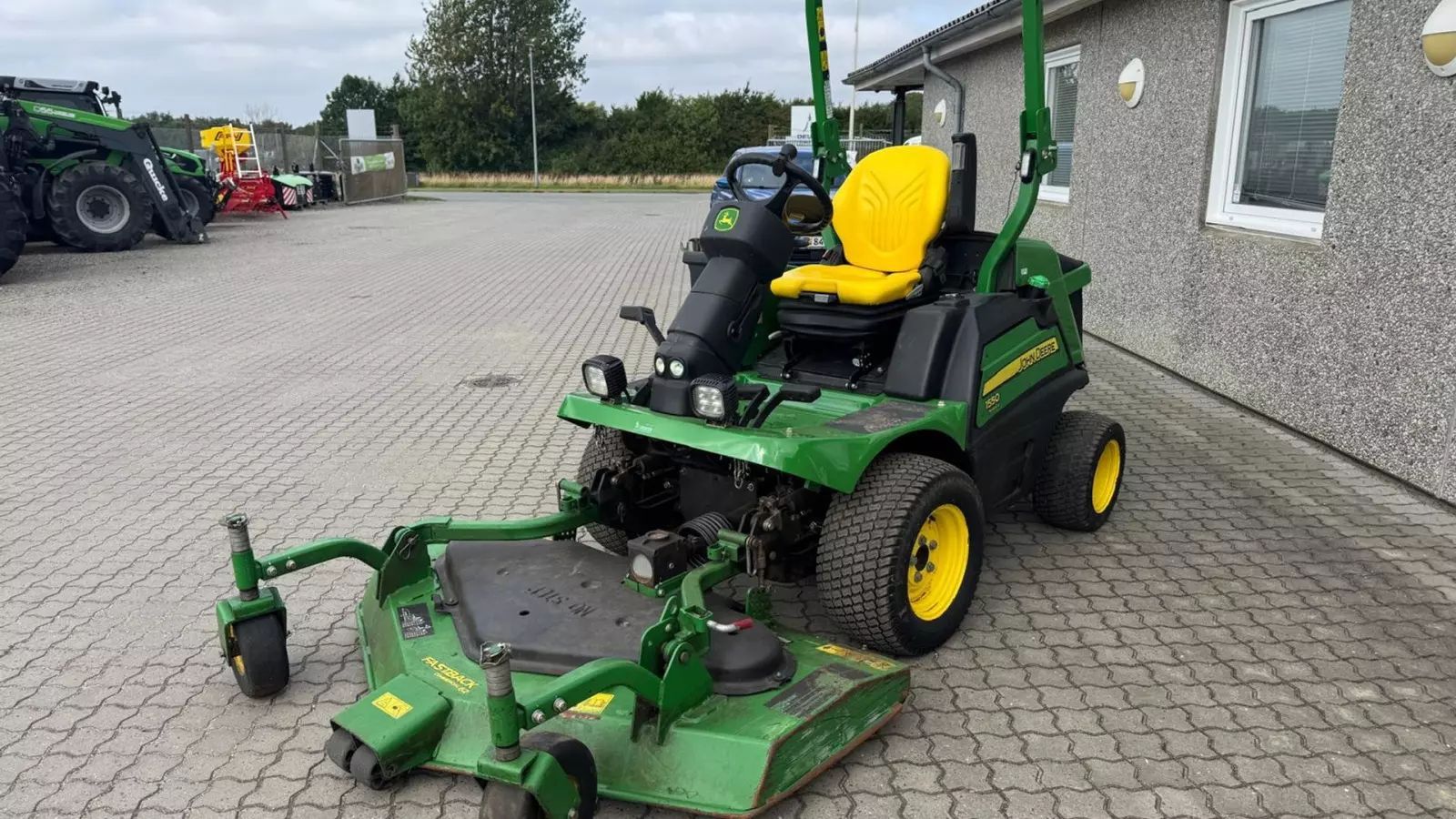 John Deere 1550 Dele 20.063 €