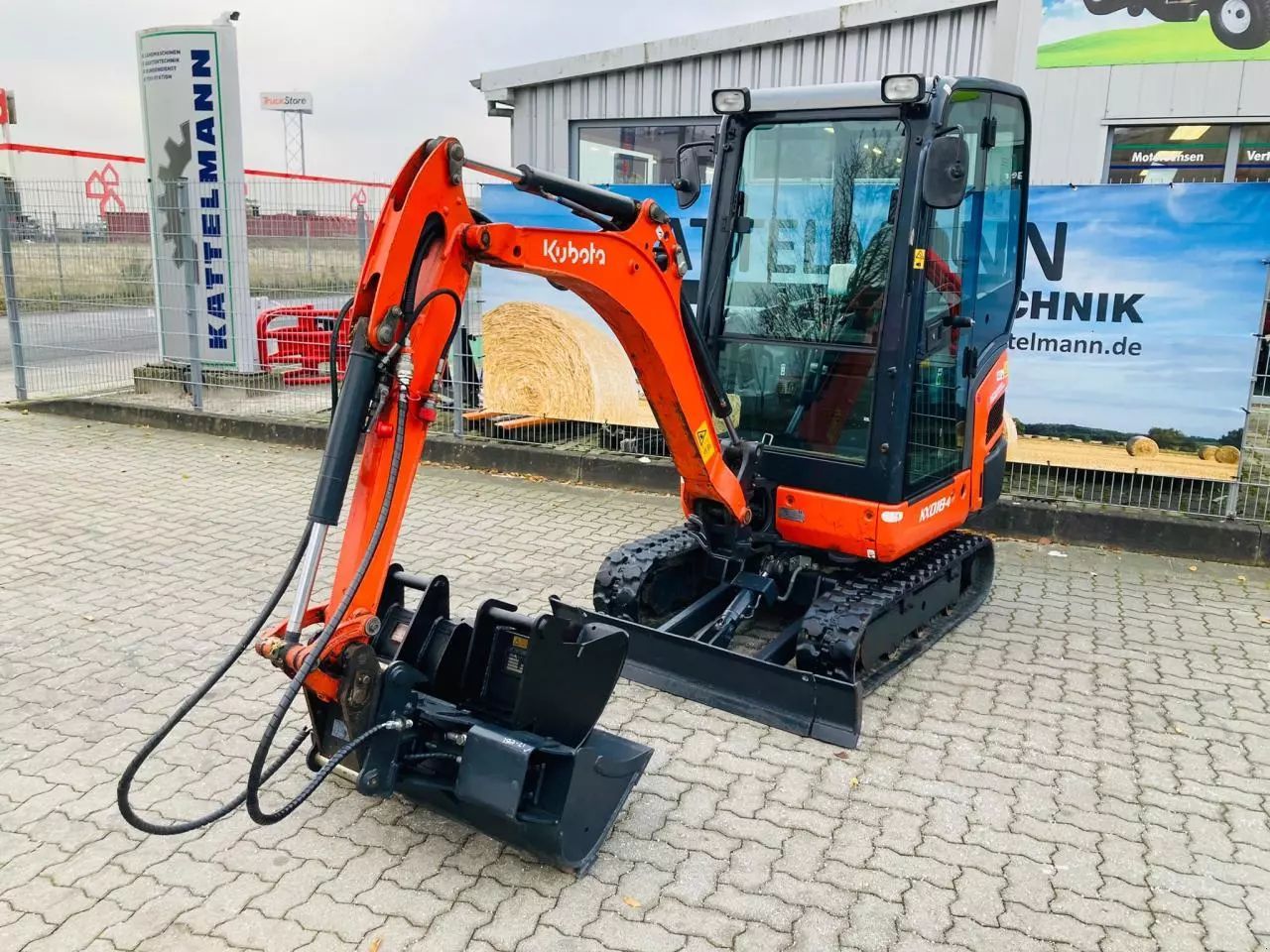 E-FARM: Kubota kx 018-4 - Bagger Sonstige - id Y3EYVDI - 19.700 € - Baujahr: 2017 - Motorleistung (PS): 15,Deutschland