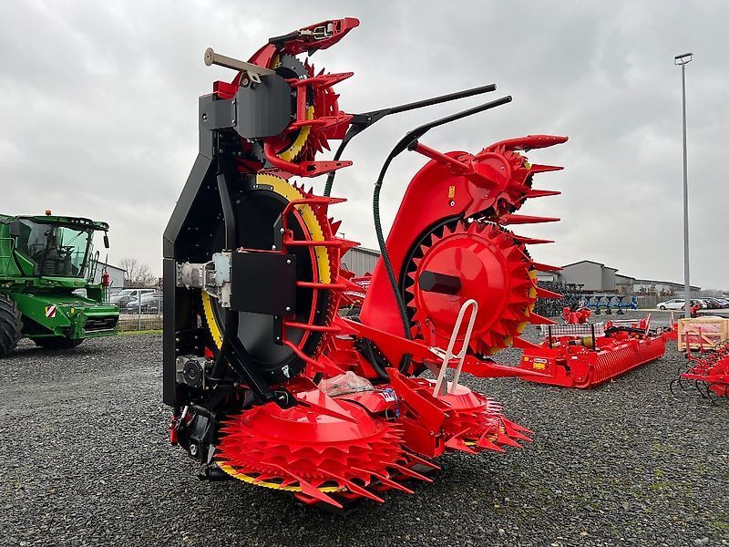 E-FARM: Kemper 475 plus mähvorsatz claas + zusatzfahrwerk 400 f - Vedhæftning til høst - id CLVPRDP - 114.500 € - Produktionsår: 2023 - Tyskland