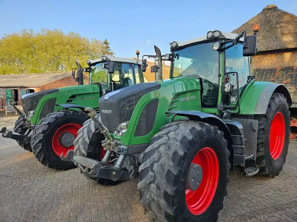 E-FARM: Fendt 936 Vario - Tractor - id 9YCFEGA - 55.000 € - Año: 2010 - Horas: 18.500,Países Bajos