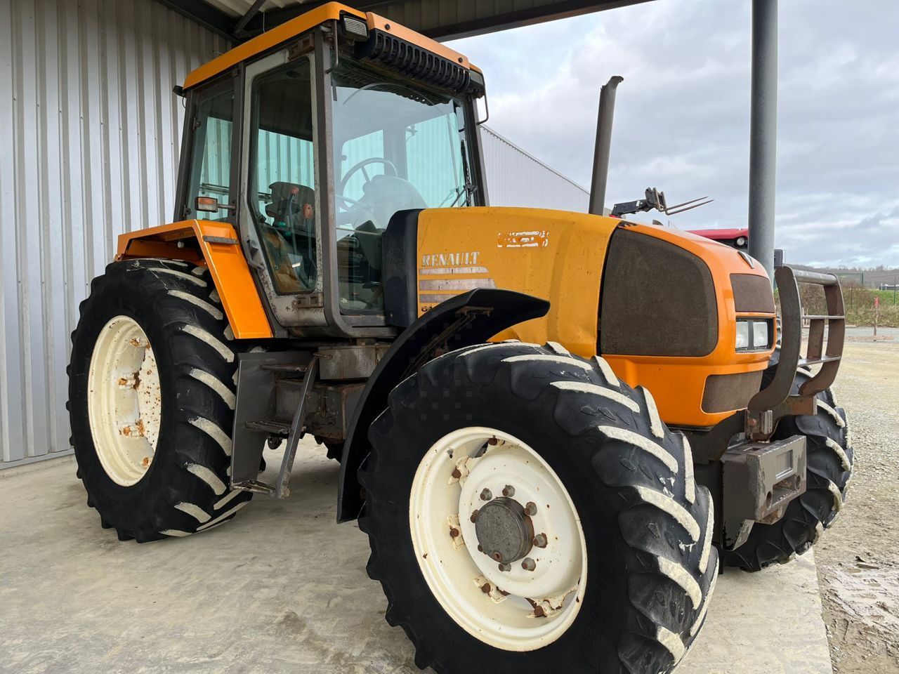 Renault Temis 610 Z Traktor 15 000 €