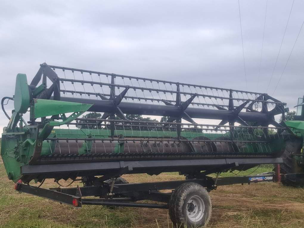 E-FARM: John Deere 618R - Header - id XZEA6C1 - €11,000 - France