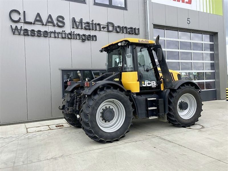 E-FARM: JCB hmv 3200 - Tracteur - id IHWI57G - 53 500 € - Année: 2011 - Lecture du nombre d'heure: 6 240,Puissance du moteur (chevaux): 220,Allemagne