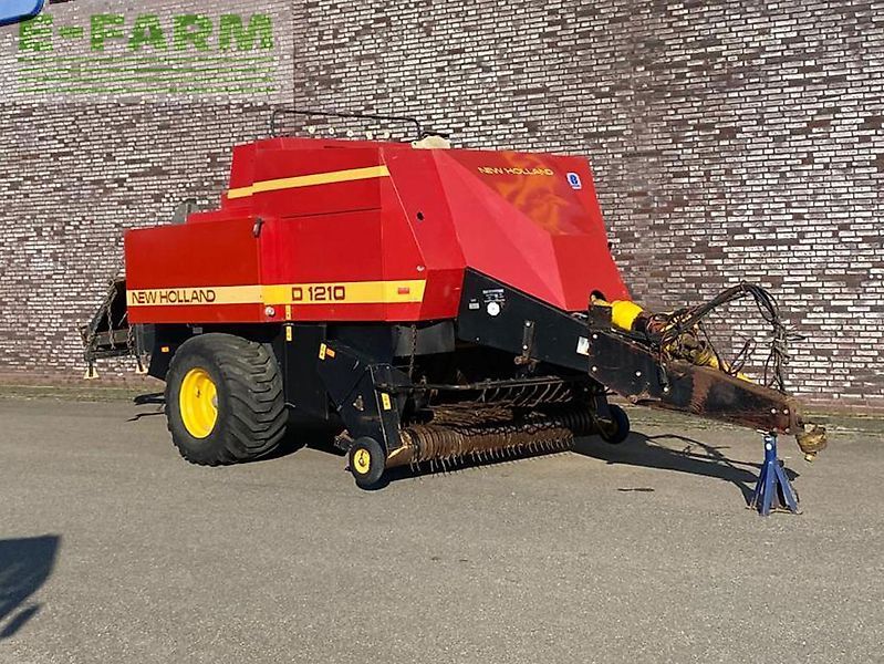 New Holland D 1210 Balownica