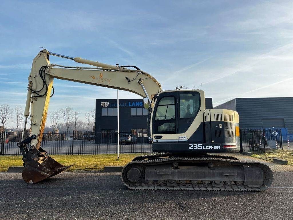 HYUNDAI robex 235lcr-9a Crawler excavator