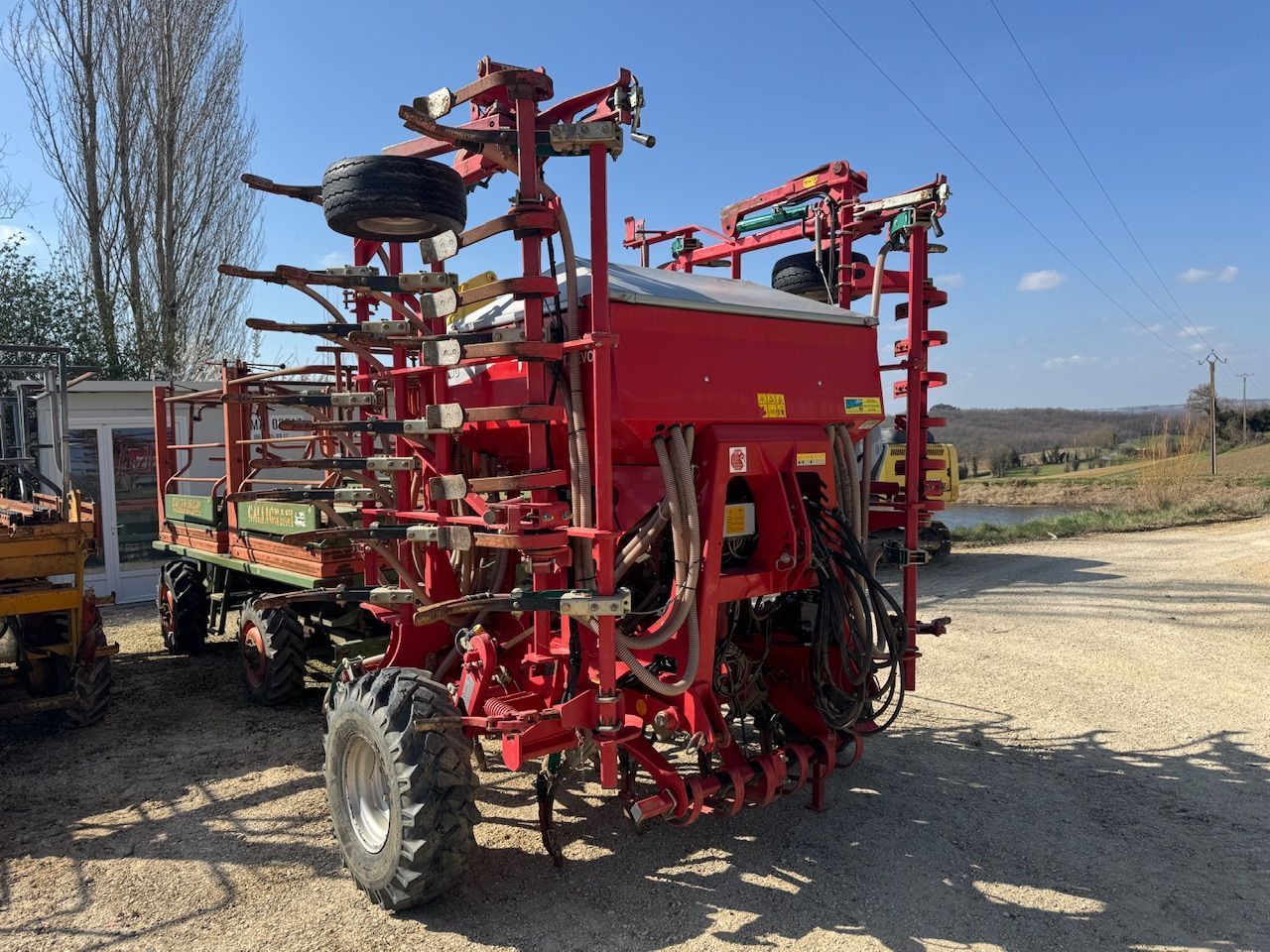E-FARM: Kverneland ts drill - Semoir direct - id IYDBNIG - 19 850 € - Année: 2010 - France