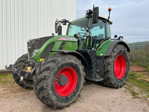 Fendt 724 Vario Profi Plus Tractor €100,000