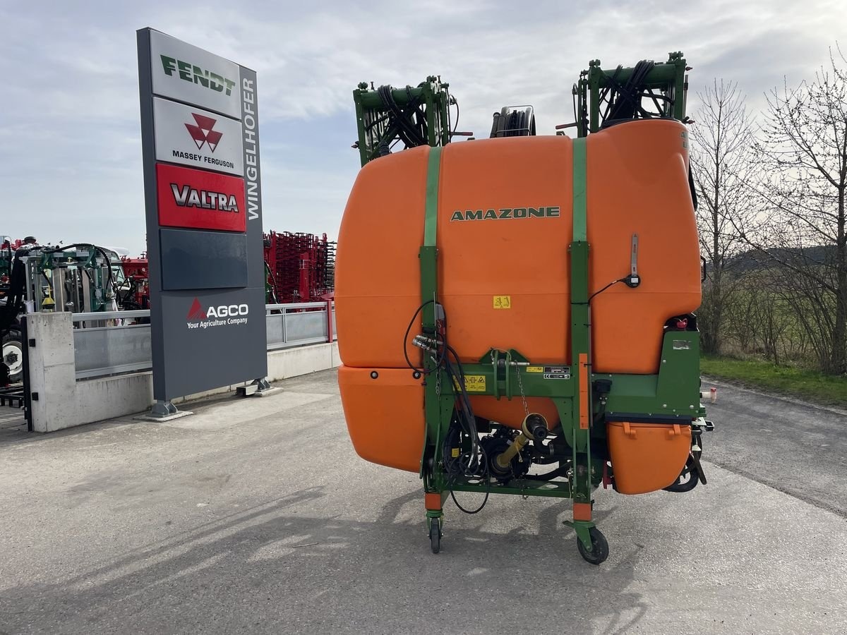 Amazone UF 1801 (15) sprayers €31,667