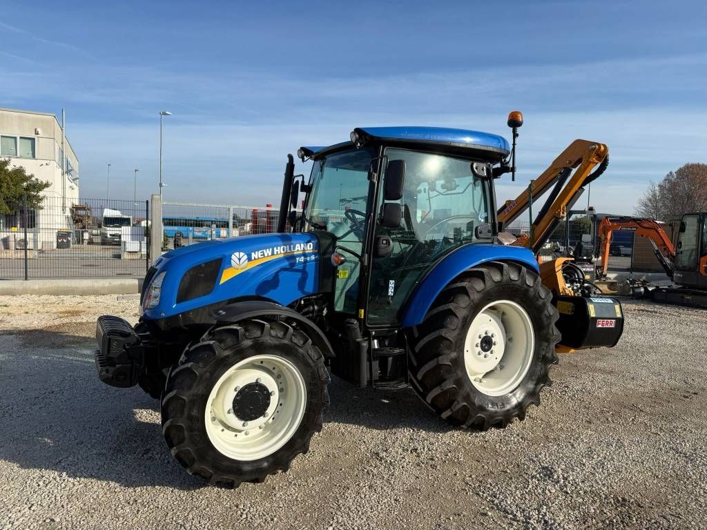 New Holland T4.75S Tractor €38,500