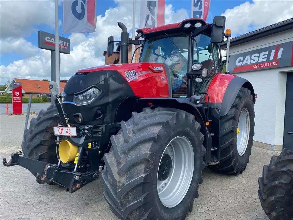 Case IH Optum 300 Traktor 113 777 €