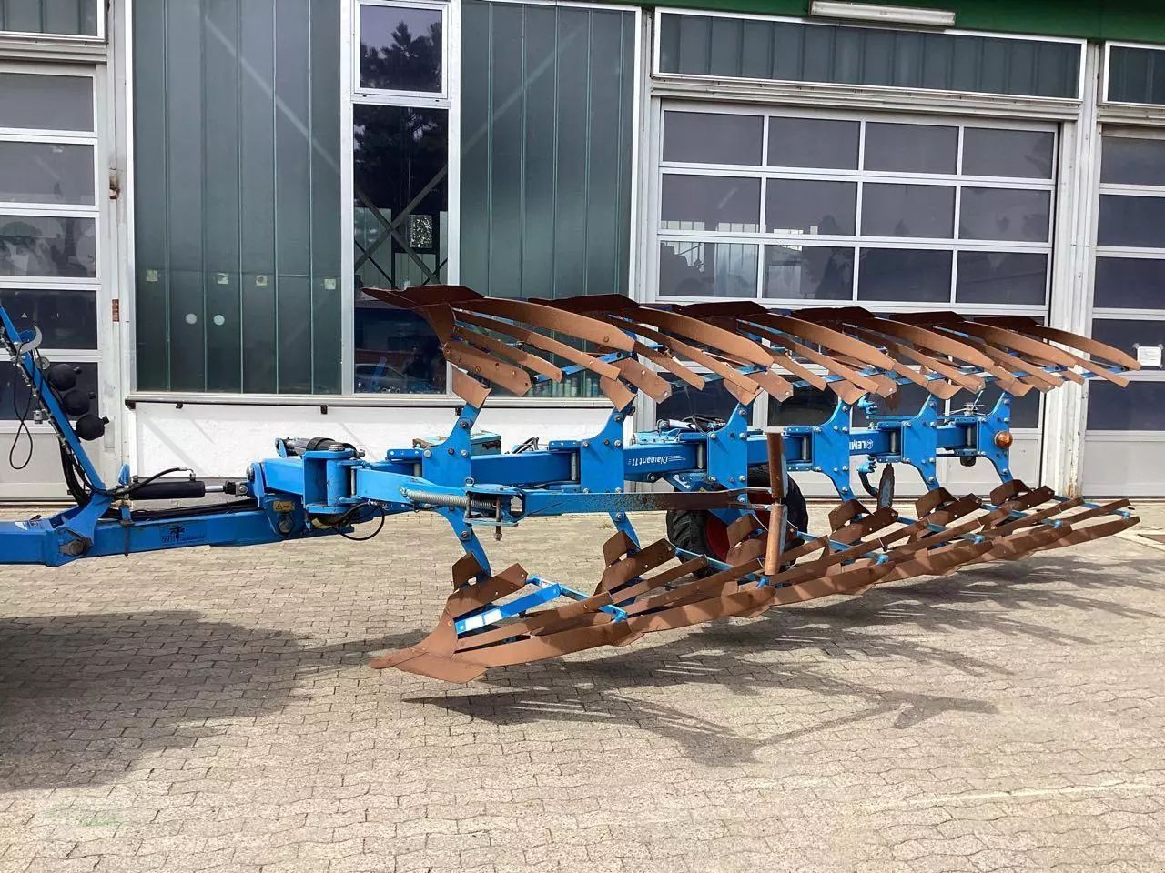 Lemken diamant 11 v 5+1 l100 Arado 15.000 €