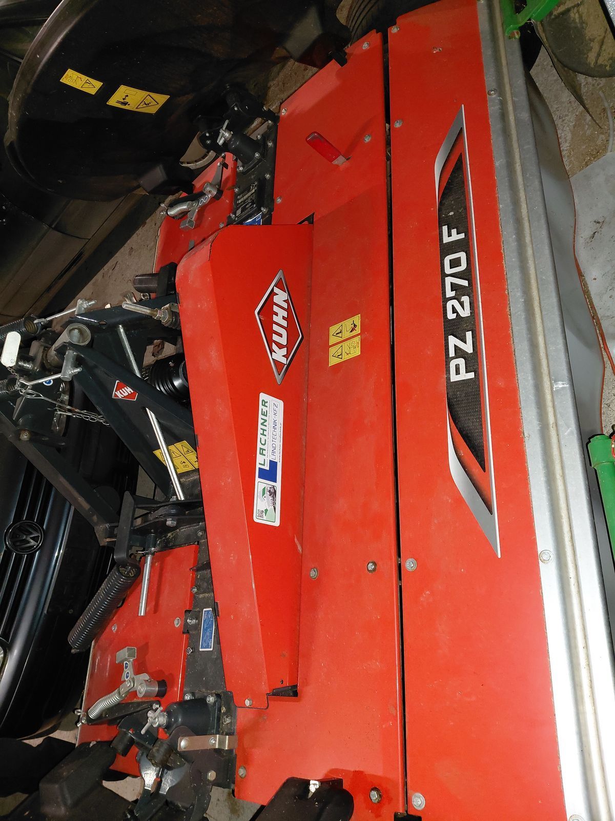 Kuhn PZ 270 F Mower €13,900