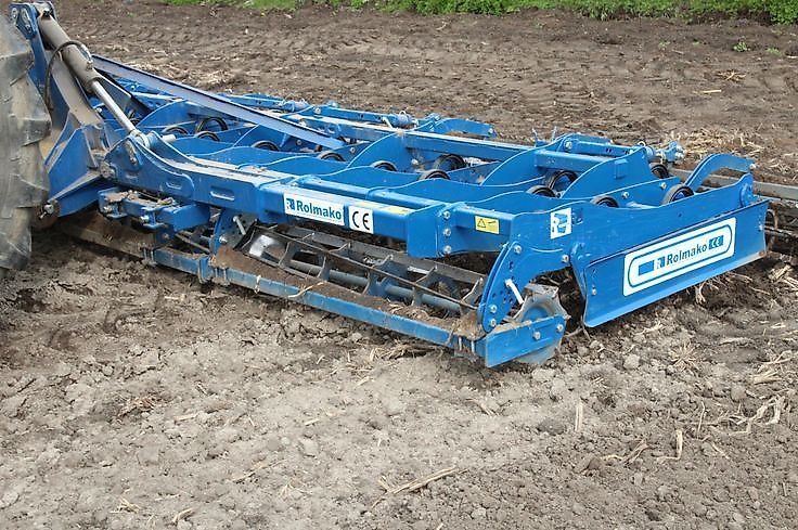 E-FARM: Rolmako saatbettkombination u 382 - 5,5 mh / finanzierung - leasing - Magágy előkészítés - id DJIIZ8I - 11 255 EUR - Gyártási év: 2025 - Németország