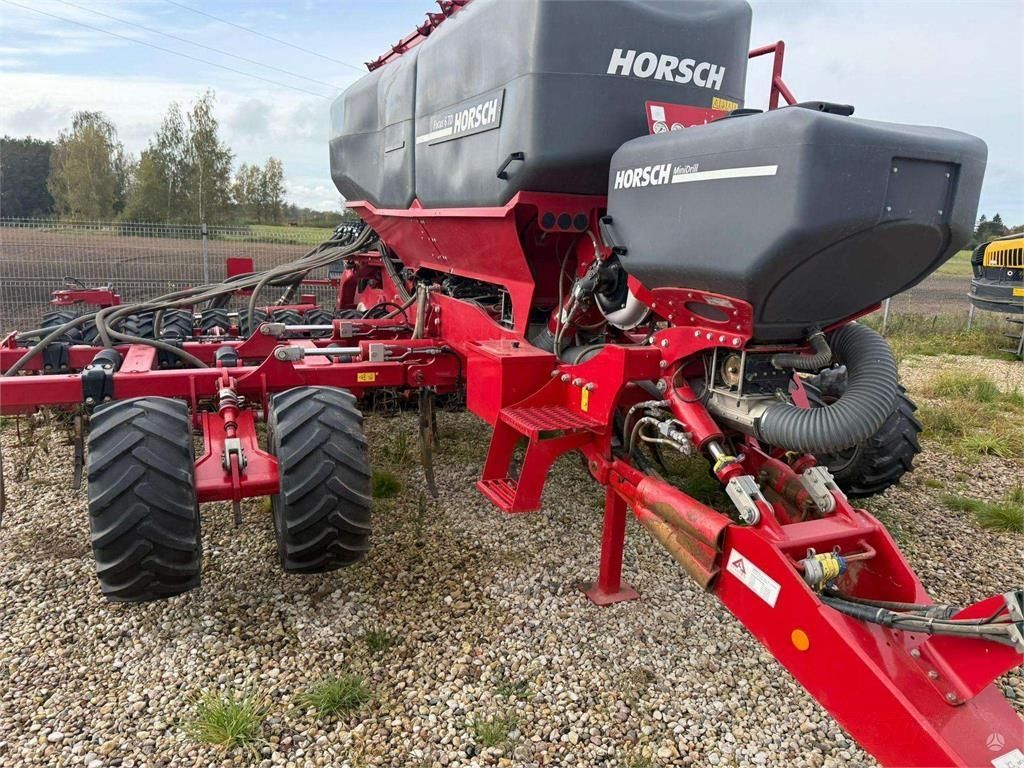 HORSCH Focus 6 TD Siewnik rzędowy/agregat uprawowo-siewny 84 000 €