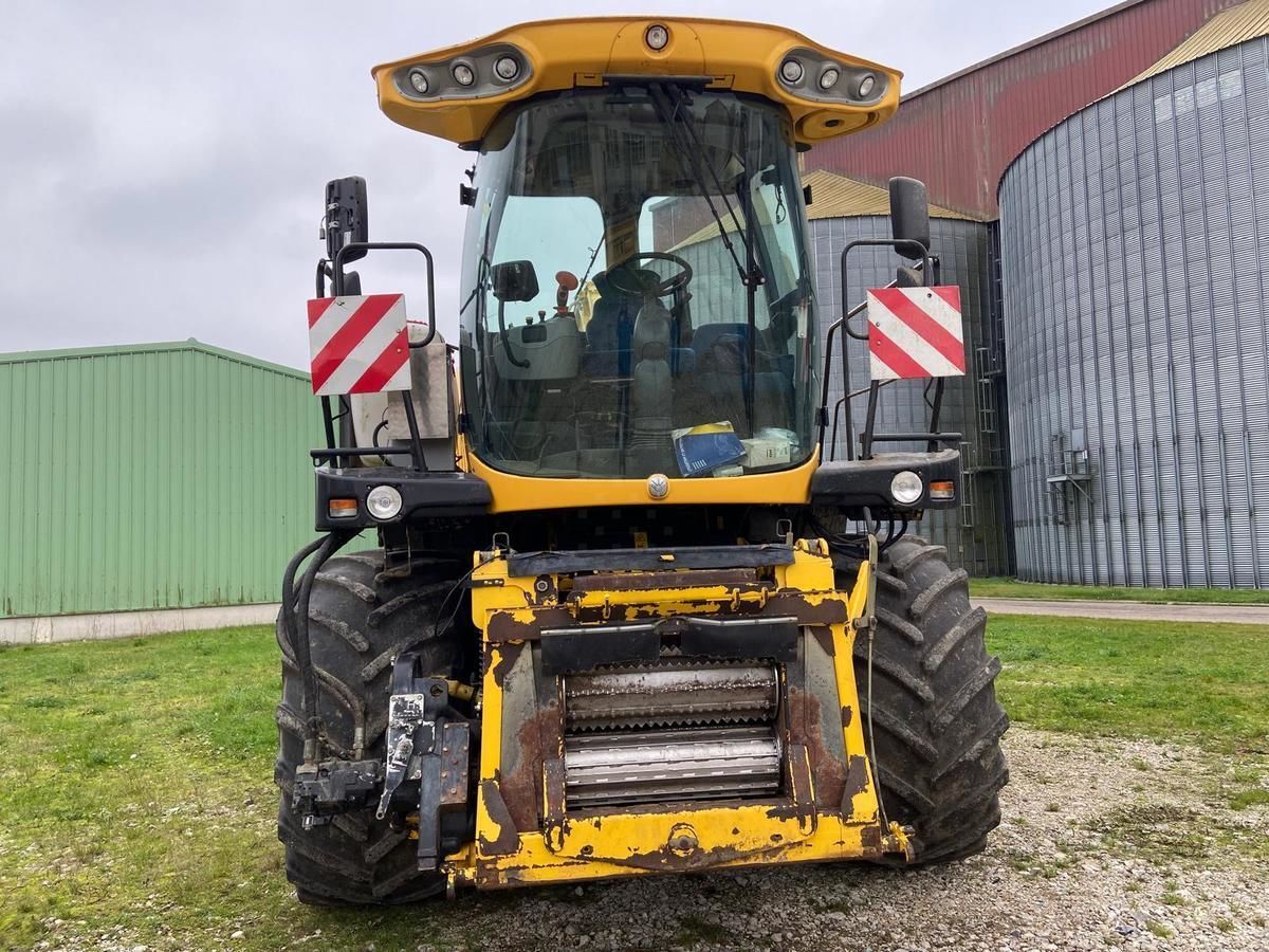 E-FARM: New Holland FR 9040 - Self propelled forage harvester - id SMKHJB4 - €70,000 - Year of construction: 2008 - Engine hours: 3,375,France