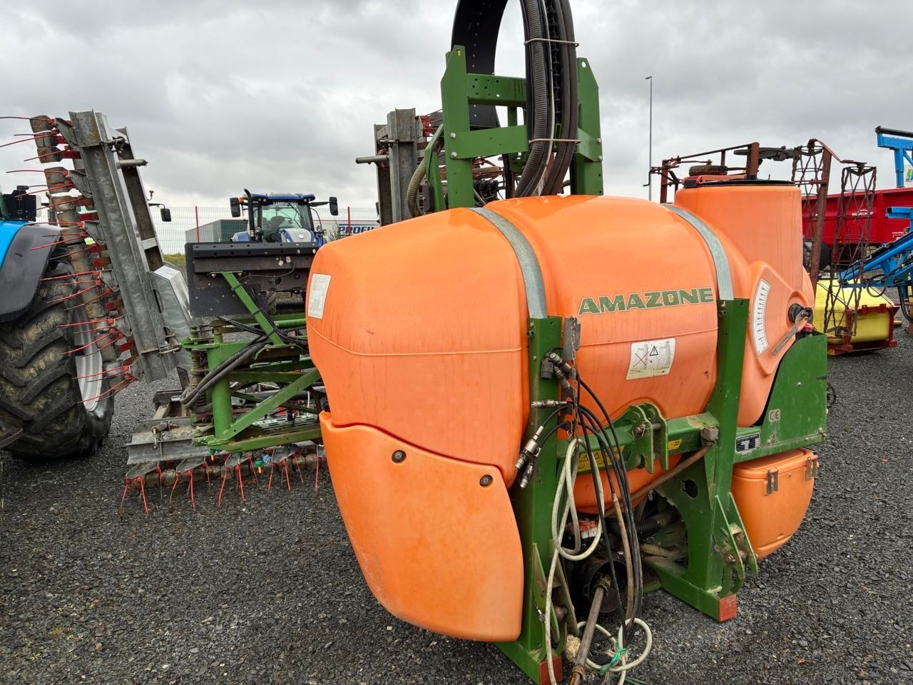 Amazone uf 901 Sprayer €11,500