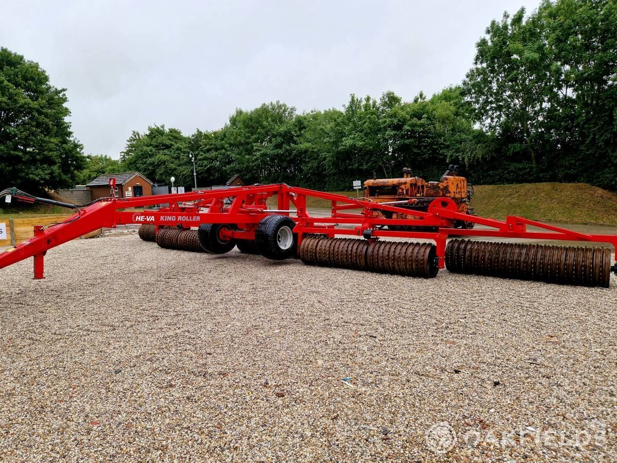 E-FARM: HE-VA 1250 king roller - Presses et rouleaux - id RJC77YW - 17 083 € - Année: 2010 - Royaume-Uni