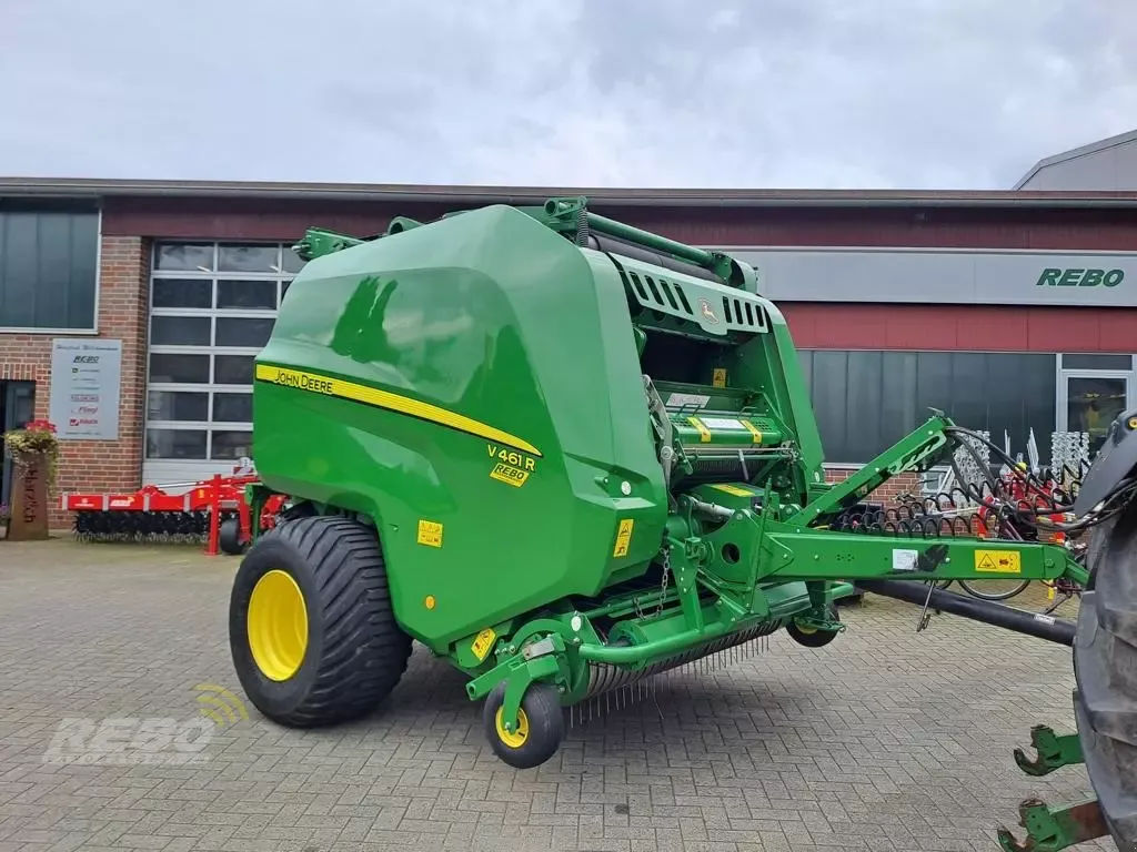 E-FARM: John Deere V461R - Πρέσσα - id L8SNZIC - 33.950 € - Χρονία: 2018 - Γερμανία