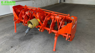 E-FARM: SICMA Vangatrice Spatenpflug VB8 200 - Other tillage - id UNSTMYM - €5,487 - Year of construction: 2015 - Austria