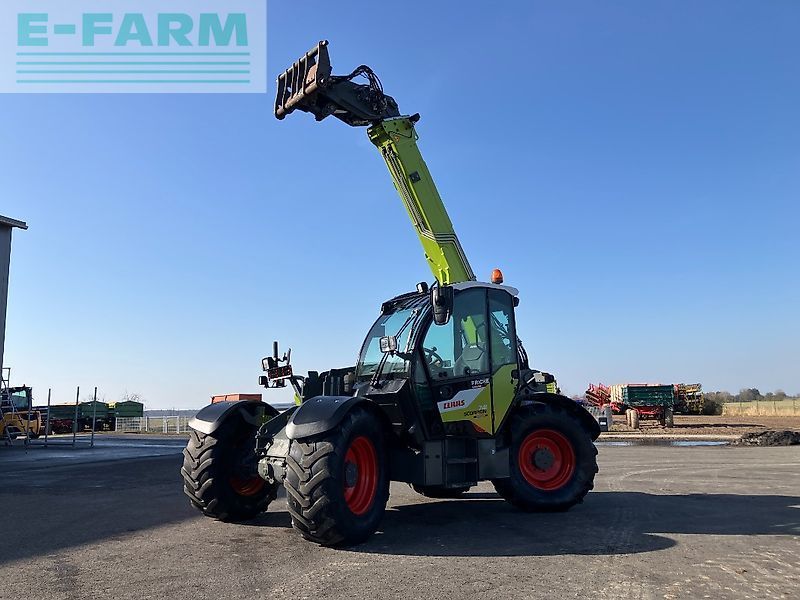 Claas scorpion 741 varipower Ładowacz teleskopowy 56 000 €