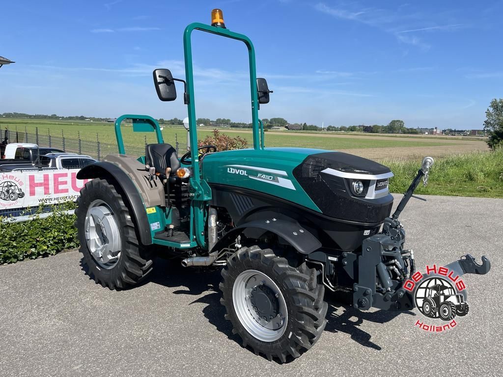 LOVOL f4110r Tractor €31,750