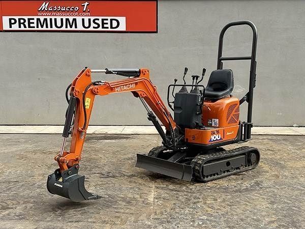 Hitachi zx10u-2 Mini excavadora  16.000 €