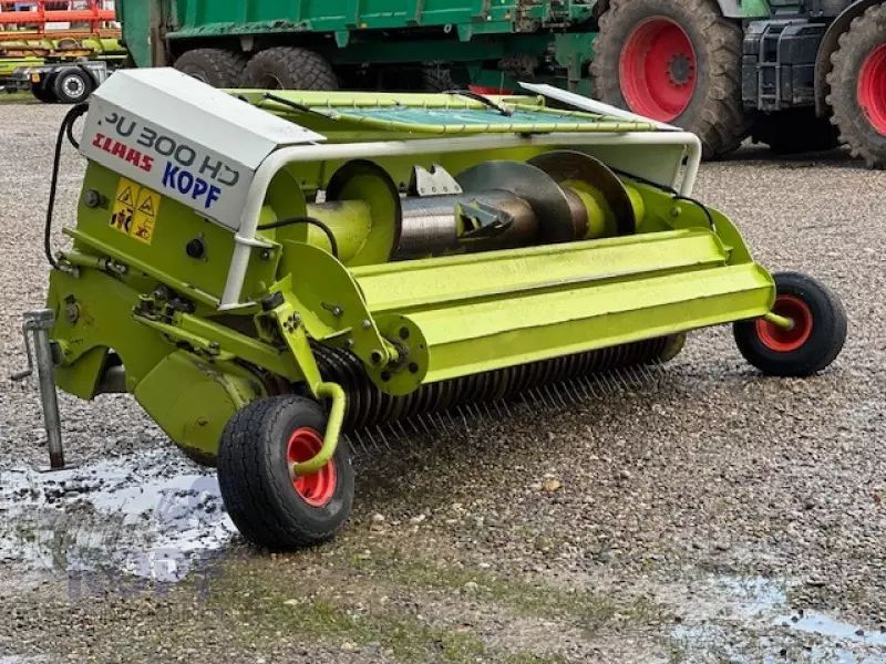 Claas Pick Up 300 Header €9,900