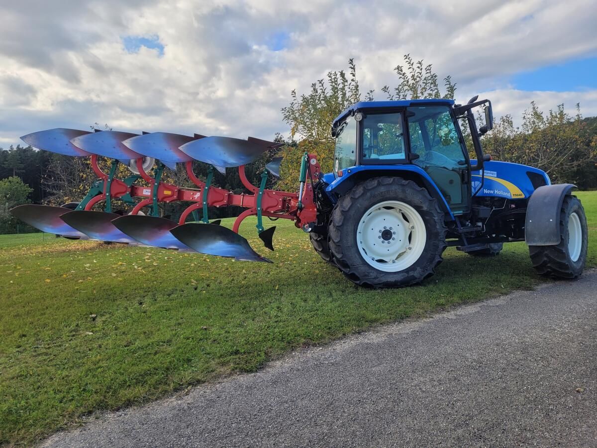 Kverneland Plough €12,900
