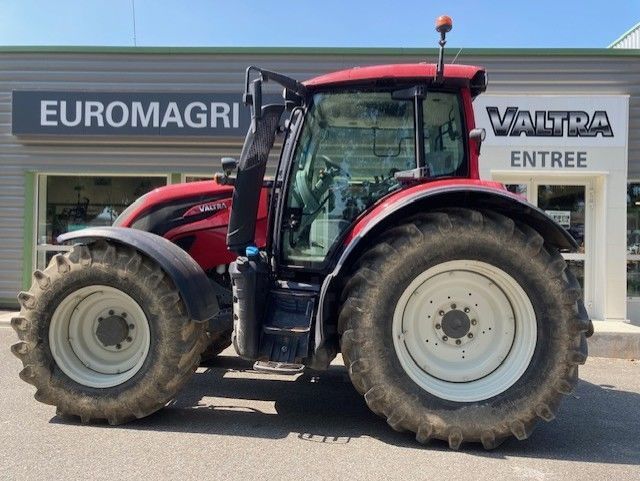 E-FARM: Valtra N154e - Trattore - id 3FIFD5F - 68.000 € - Anno di costruzione: 2018 - Ore: 3.293,Potenza del motore: 150,Francia