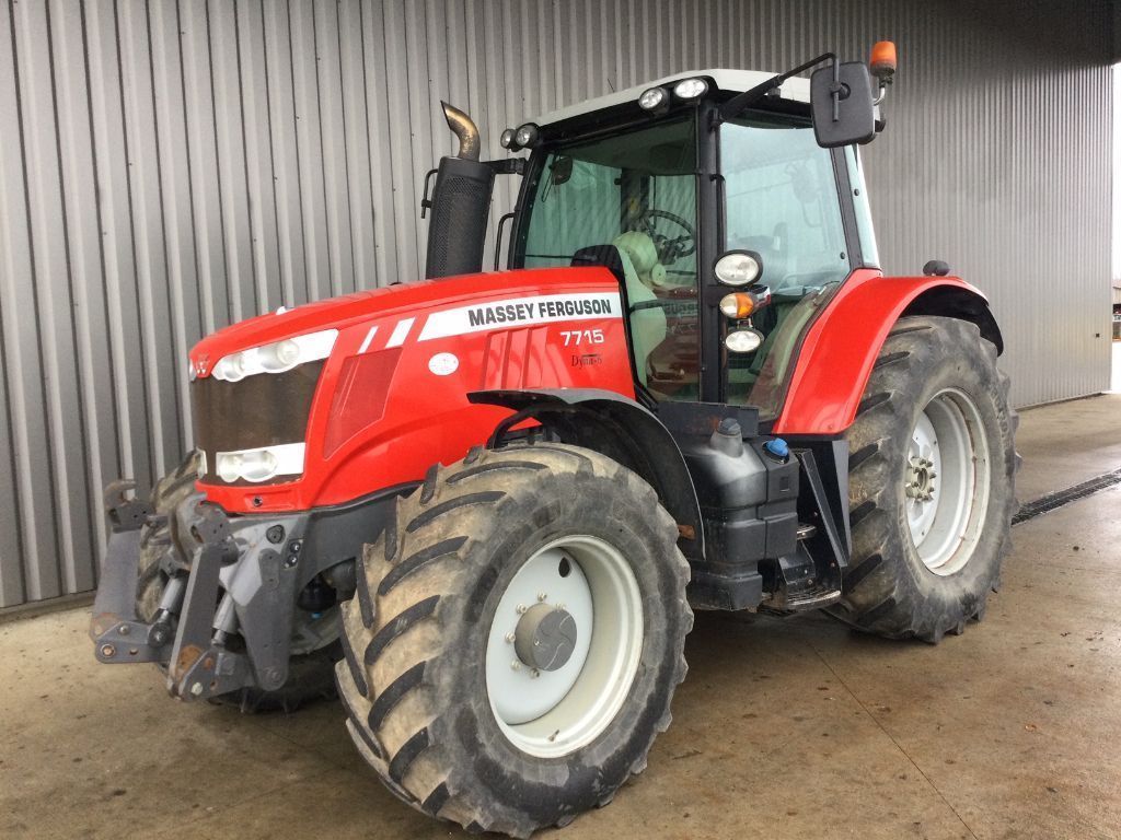 Massey Ferguson 7715 Tractor €59,000