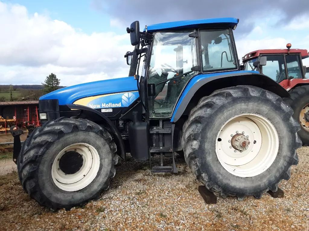 E-FARM: New Holland TM190 - Tractor - id 1GQCC6E - Año: 2005 - Horas: 8800,Potencia del motor: 190,Francia
