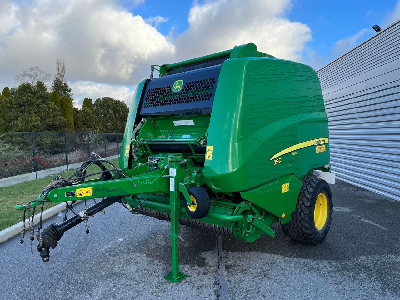 E-FARM: John Deere 990 - Baler - id KTNME1Y - €31,000 - Year of construction: 2014 - Total number of bales produced: 20,000,France