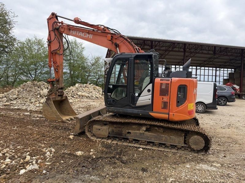 Hitachi zx135us-6 Crawler excavator