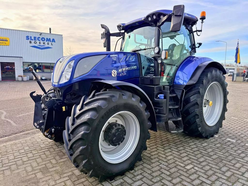 New Holland T7.270 AC Tracteur 116 500 €