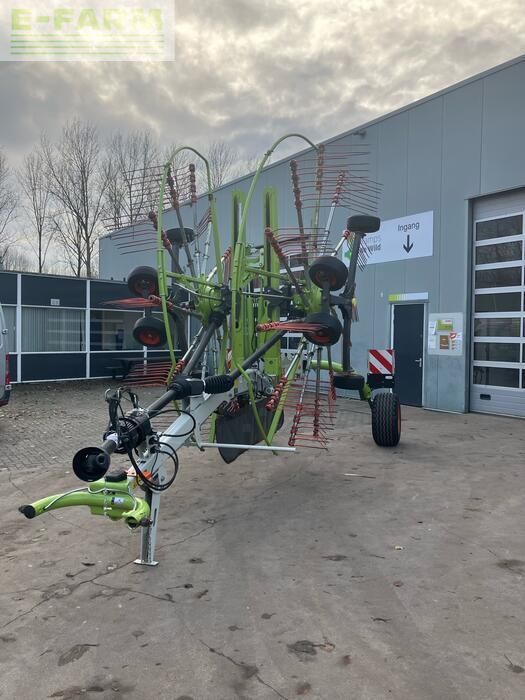 Claas Liner 2800 Tedder €21,000