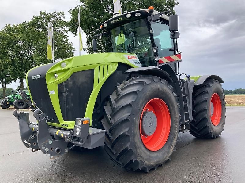 E-FARM: Claas Xerion 5000 TRAC VC - Traktor - id Q8KBE7B - 292.000 € - Baujahr: 2021 - Abgelesene Motorstunden: 2.090,Motorleistung (PS): 524,Deutschland