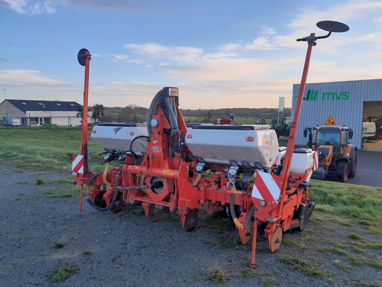 Kuhn maxima 2 ts Maszyna do siewu punktowego 14 000 €