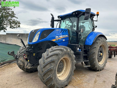 E-FARM: New Holland T7.270 - Tractor - id JIRQSJH - €95,000 - Year of construction: 2019 - Engine hours: 3,100,Engine power (HP): 228,France