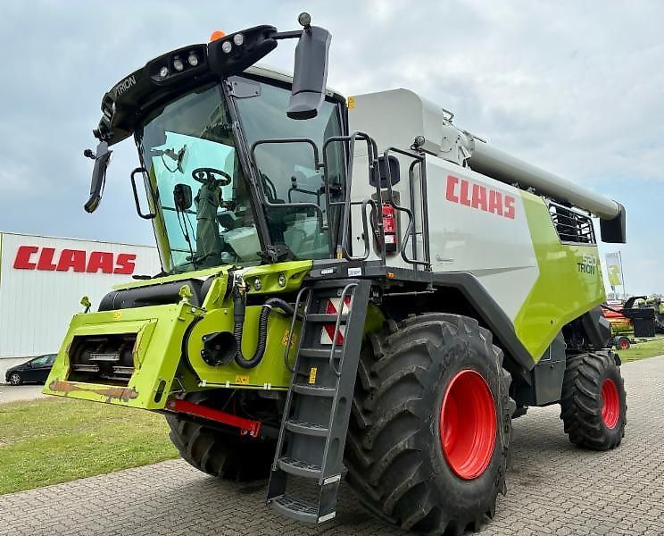 Claas Trion 520 Moissonneuse-batteuse