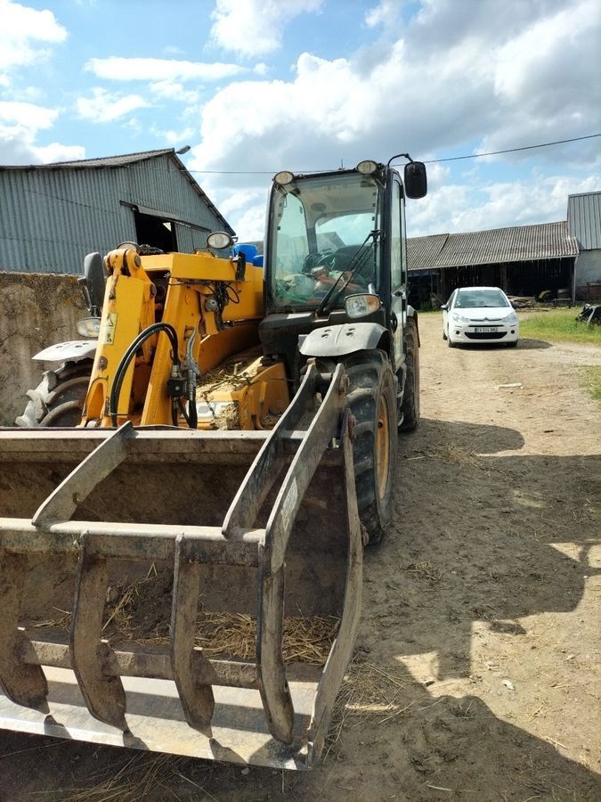 E-FARM: JCB 536-70 AGRI Xtra - Ładowacz teleskopowy - id DCSAJLI - 39 000 € - Rok produkcji: 2011 - Motogodziny: 6000,Francja