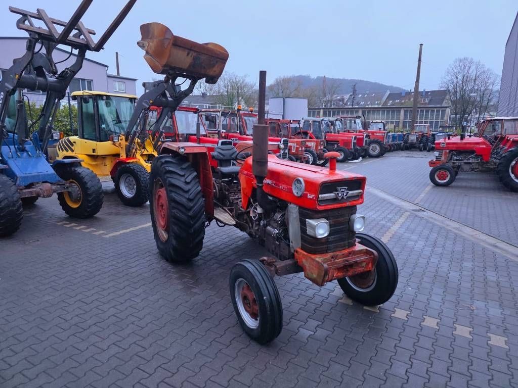 Massey Ferguson 188 Traktor